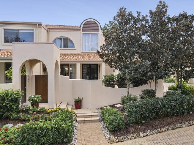 Villa for sale in Noosa Heads, Queensland