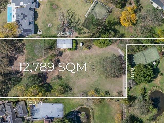 Land for sale in Toombul, Queensland