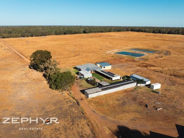 Cottage for sale in Wilga, Western Australia