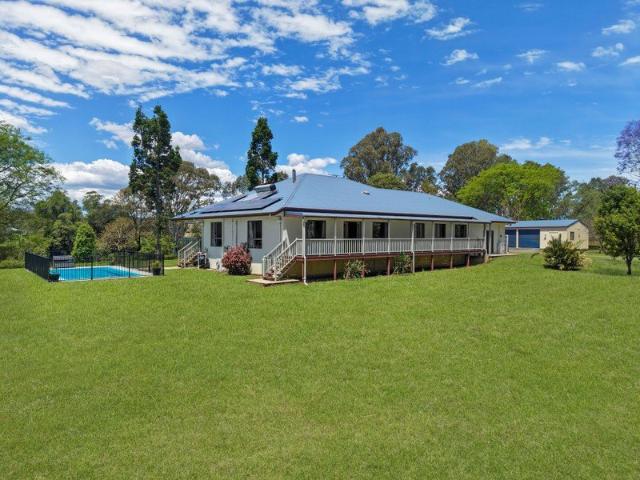House for sale in Gleneagle, Scenic Rim Regional