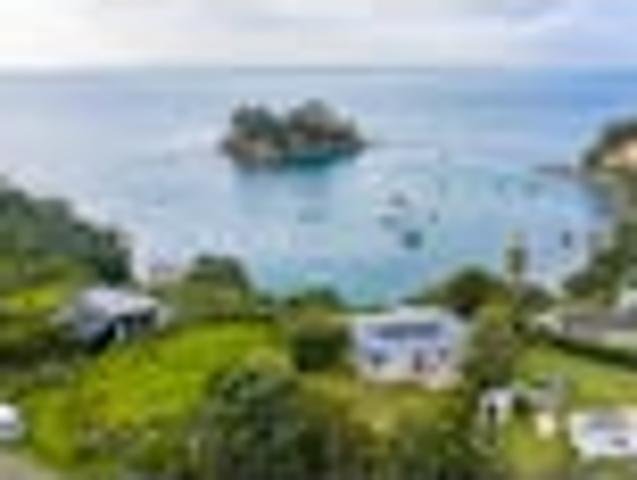 House for sale in Waiheke, Omiha