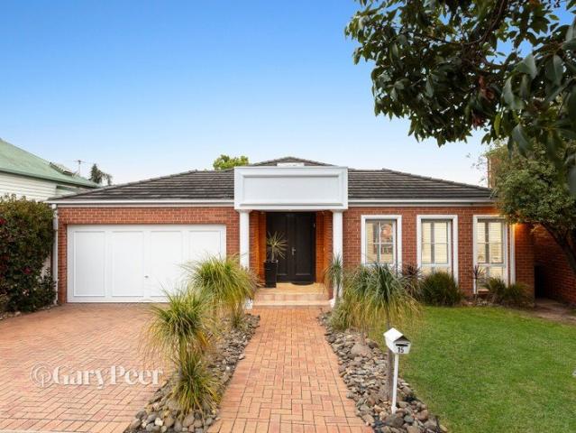 House for sale in Caulfield South, Melbourne