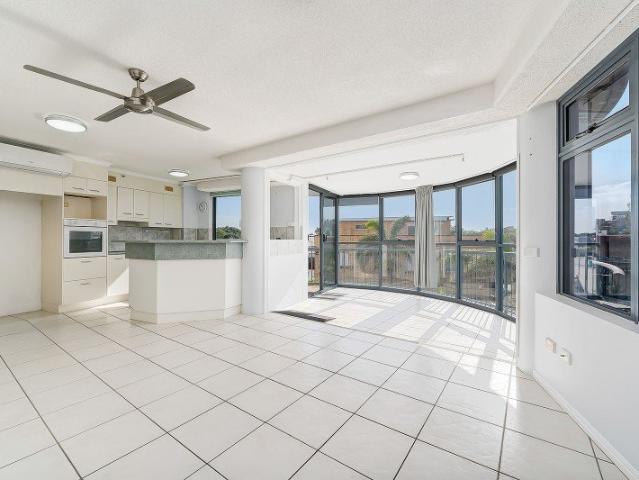 Apartment for sale in Kings Creek, Queensland