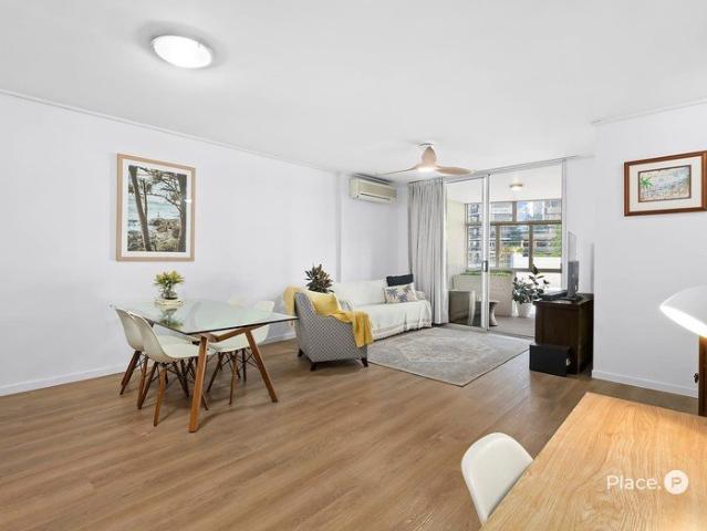 Apartment for sale in Toombul, Queensland