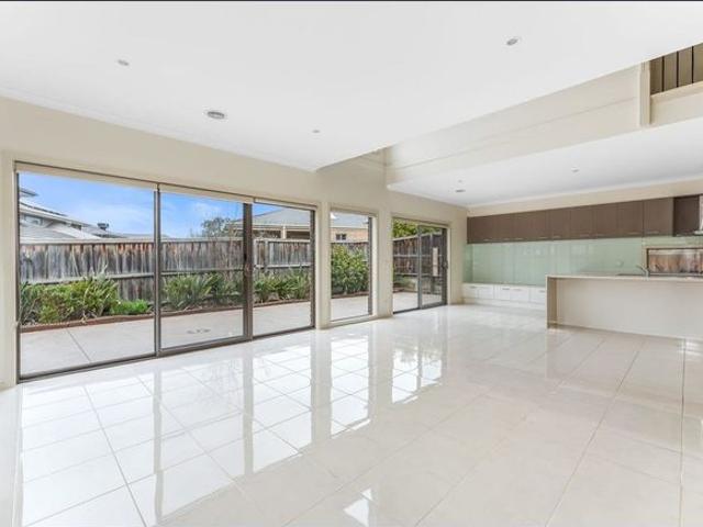 Townhouse for rent in Camerons Creek, Victoria