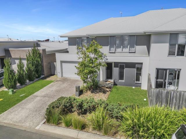 Duplex for sale in Nirimba - Central West, Sunshine Coast Regional