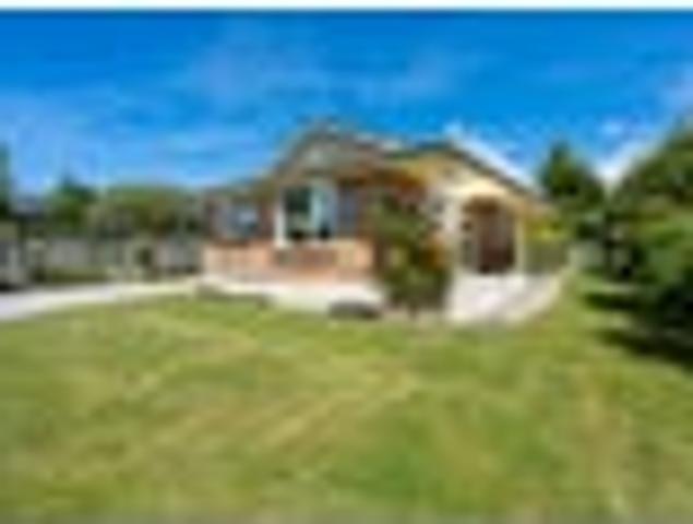 House for sale in Otakou