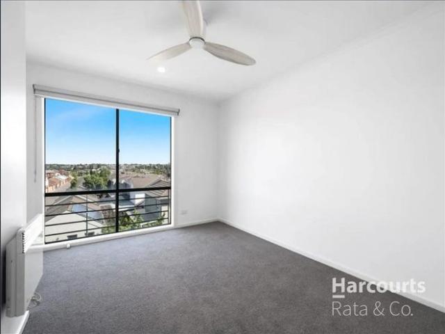Townhouse for rent in Camerons Creek, Victoria