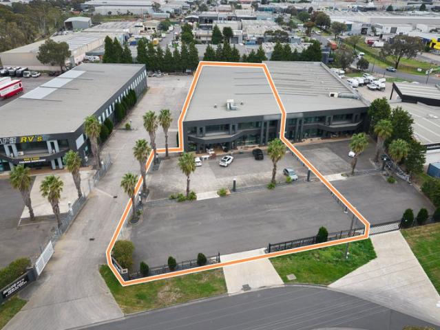 Warehouse for rent in Campbellfield, Melbourne