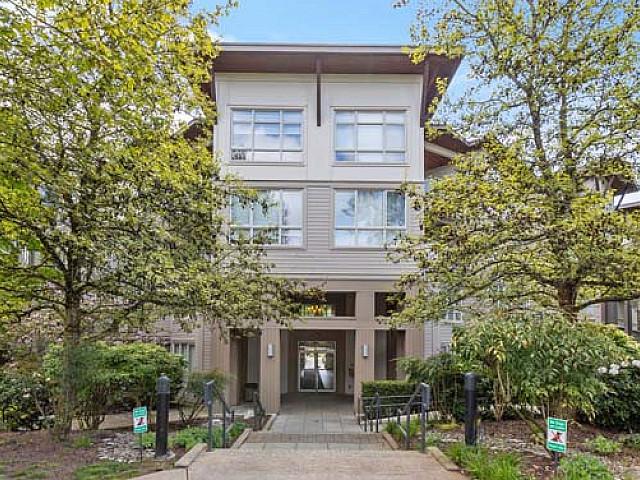 Condo for sale in Surrey, British Columbia