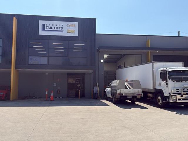 Warehouse for rent in Sydney, Campbelltown City Council