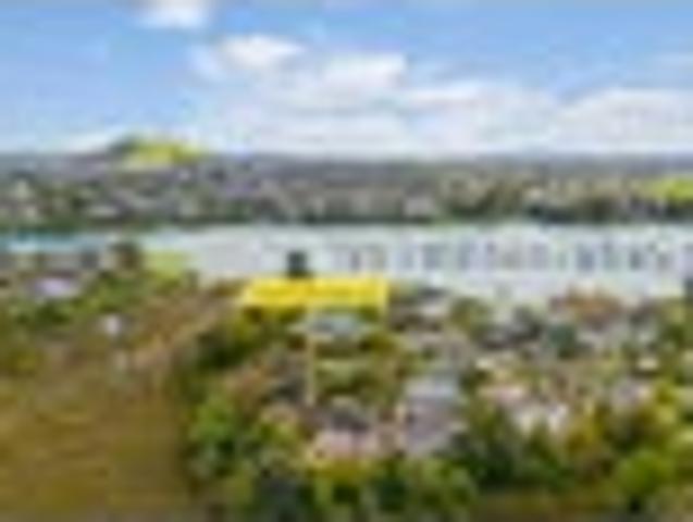 Land for sale in Howick