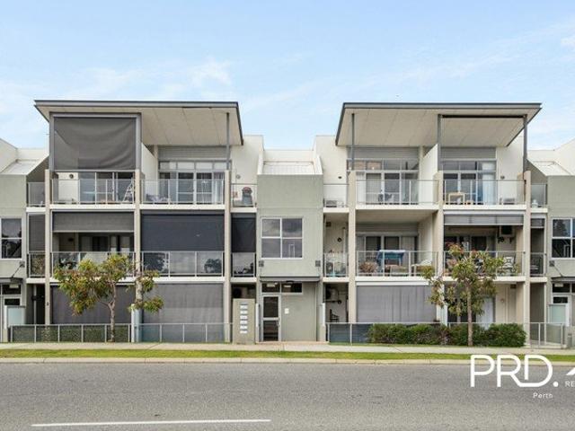 Apartment for sale in Success, Western Australia