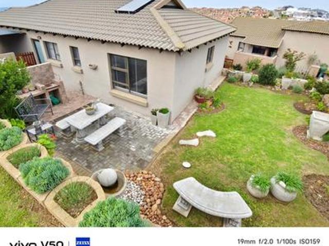 Townhouse for sale in Groot Brak Rivier, Western Cape