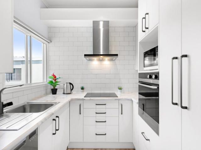 Apartment for sale in Days Bay, Wellington