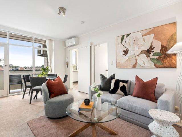 Apartment for sale in Camerons Creek, Victoria