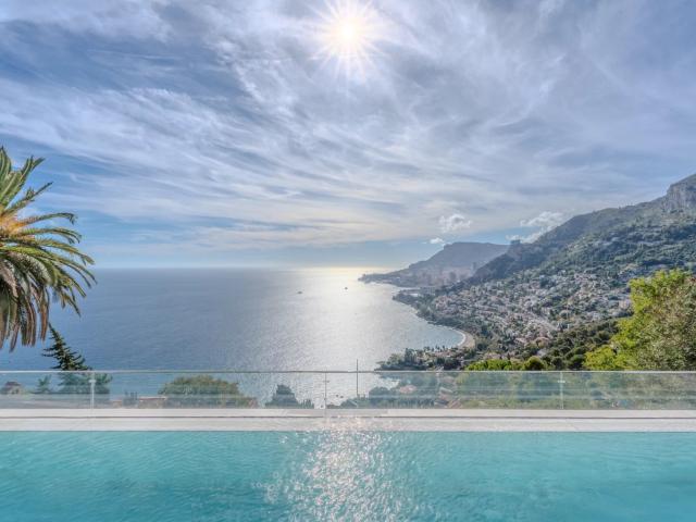 Maison location à Nice, Roquebrune-cap-martin