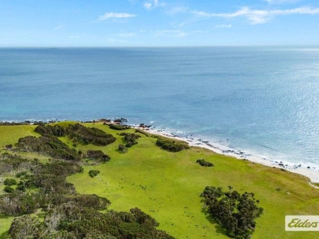 Cottage for sale in Pegarah, Tasmania