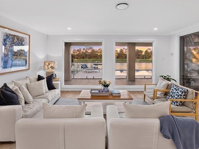 House for sale in Jacobs Well, Gold Coast City