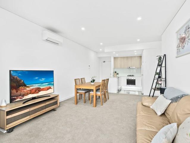 Apartment for rent in Wollongong West, New South Wales