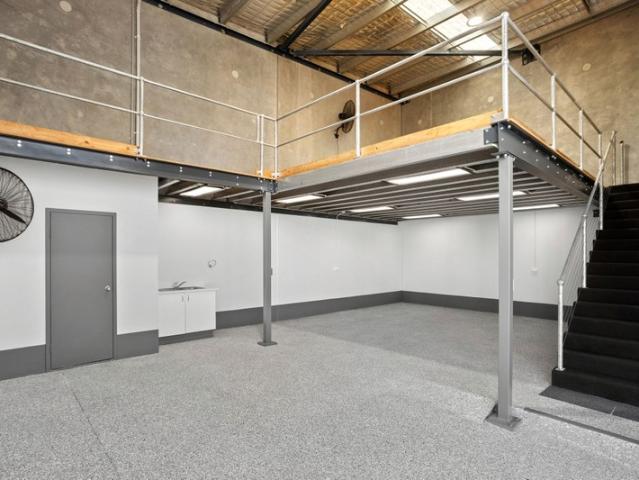 Warehouse for rent in Sydney, New South Wales