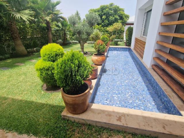 Villa vente à Bouskoura, Gharb-Chrarda-Beni Hssen