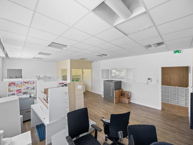 Local Commercial vente à Paris, Île-de-France
