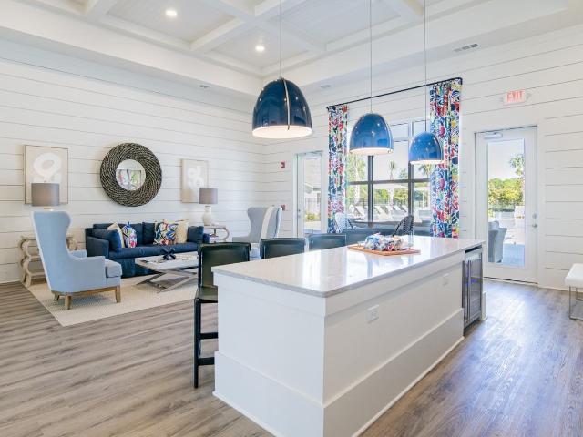 Apartment for rent in Daphne, Alabama
