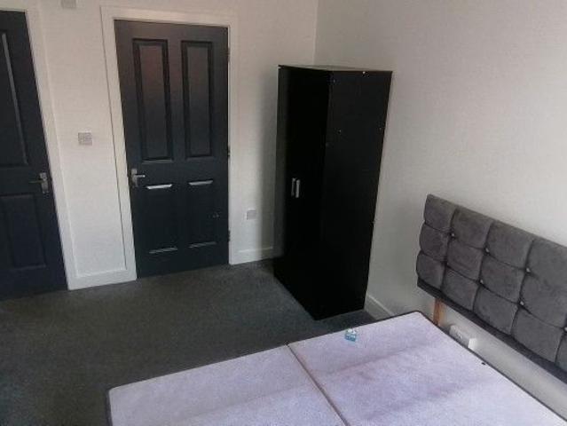 Apartment for rent in The Haulgh, Lee Bank