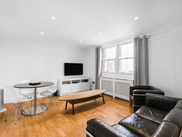 Apartment for rent in Covent Garden, Greater London