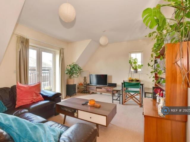 Apartment for rent in Bourne Vale, Kent