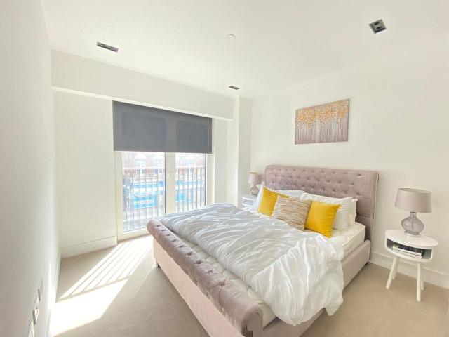 Apartment for rent in Oval, Greater London
