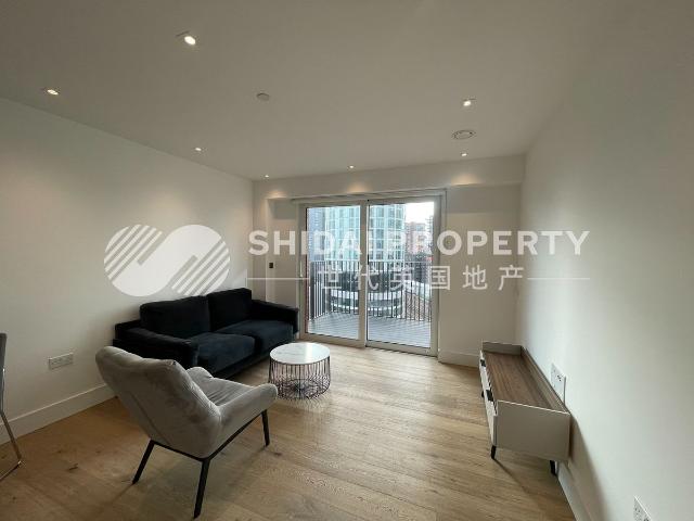 Apartment for rent in Oval, Greater London