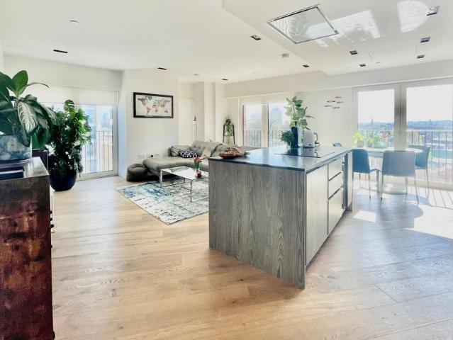 Apartment for rent in Vauxhall, Greater London