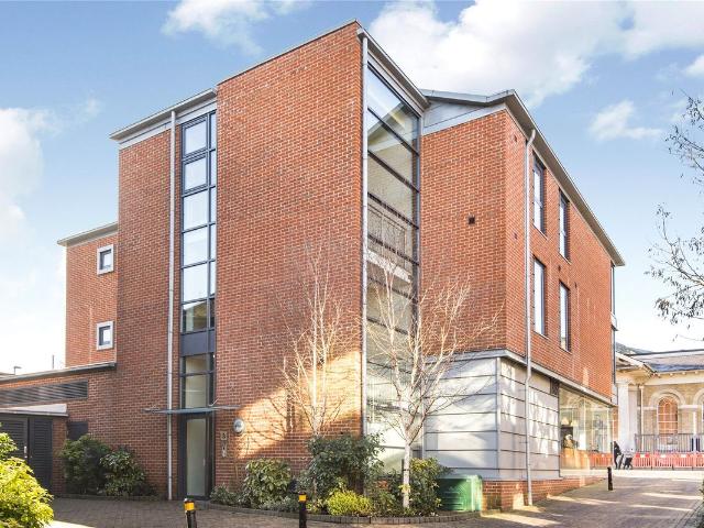 Apartment for rent in Hampshire