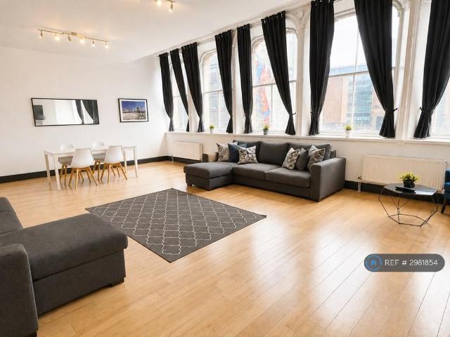 Apartment for rent in Calderstones