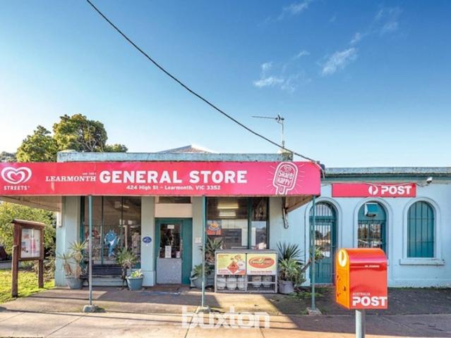 Retail for sale in Learmonth, Victoria