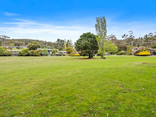 House for sale in Claremont