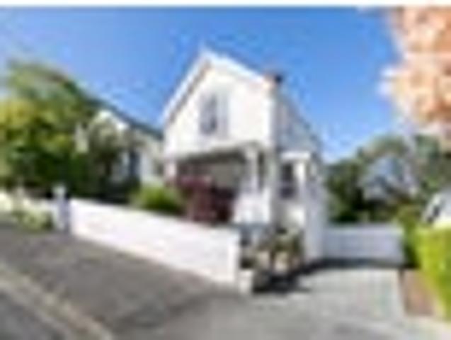 House for sale in Auckland, Oroua County