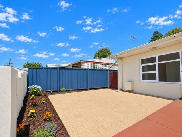 House for sale in Rockingham, City of Rockingham