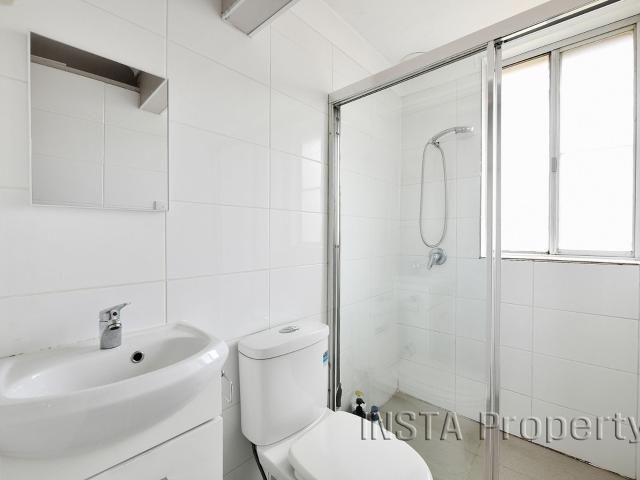House for sale in Sadleir