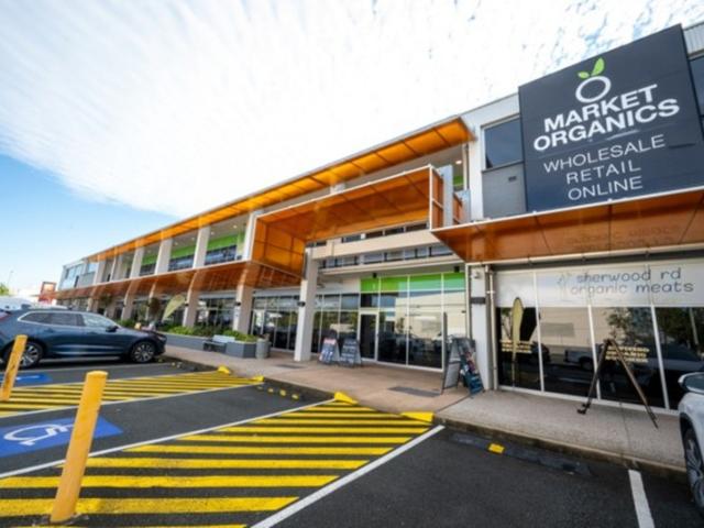 Retail for rent in Toombul, Queensland