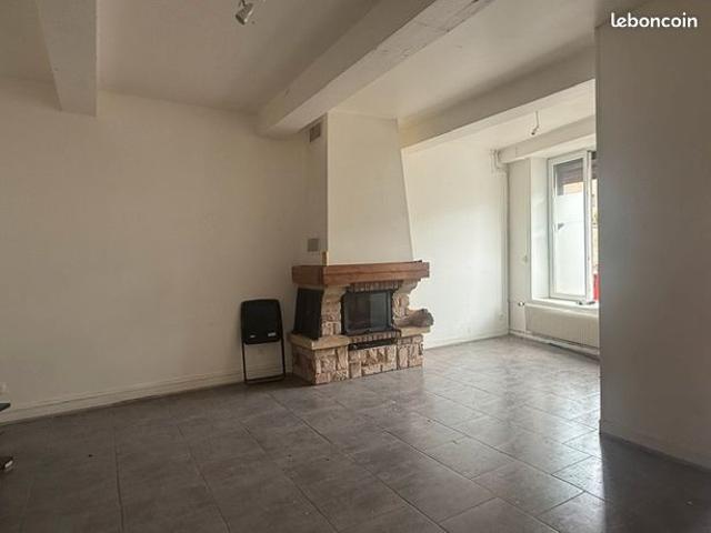 Maison vente à Charleville-Mézières, Guignicourt-sur-vence