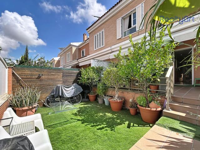 Casa en venta en Santa Isabel, San Juan de Aznalfarache