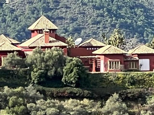 Casa en venta en Artola, Costa del Sol Occidental