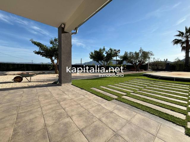Casa en venta en el Comtat, Valencia
