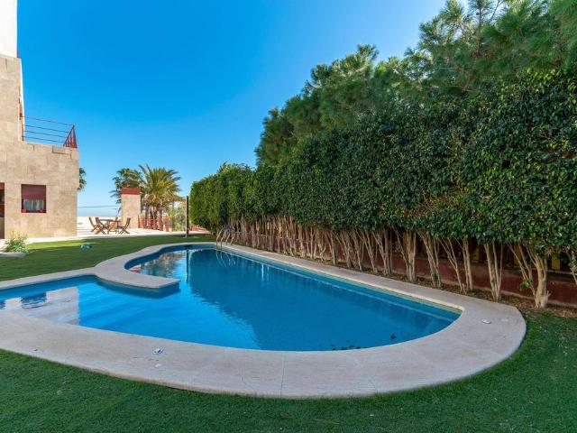 Casa en venta en Cabo de las Huertas, l'Alacantí