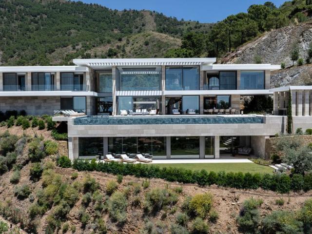 Casa en venta en Artola, Costa del Sol Occidental