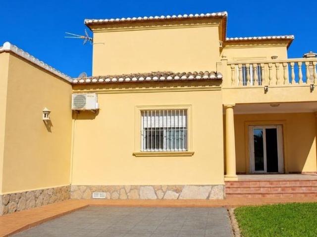 Casa en venta en les Marines, la Marina Alta