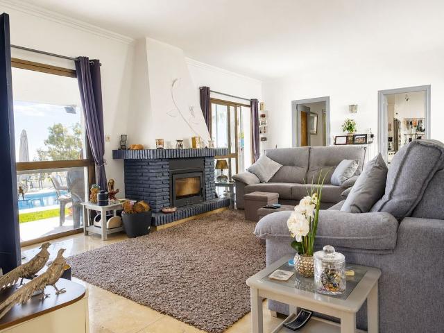 Casa en venta en Torrequebrada, Costa del Sol Occidental